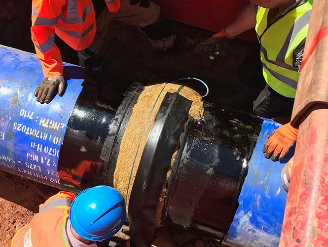 Premier P2 System being applied to a pipe flange.jpg