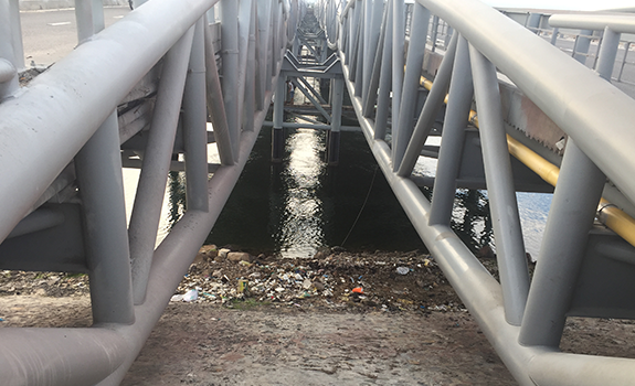 Multiple jackets were installed across the length of the Long Ho Bridge